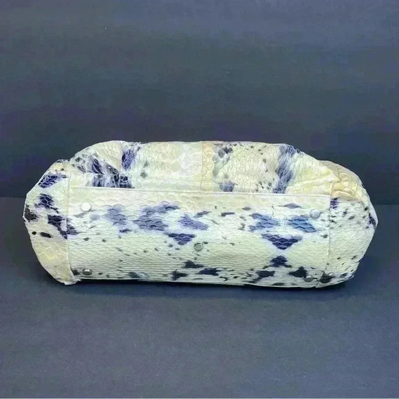 Cavalcanti Genuine Leather
Shoulder Bag Leather Size Large Snakeskin - Picture 13 of 15